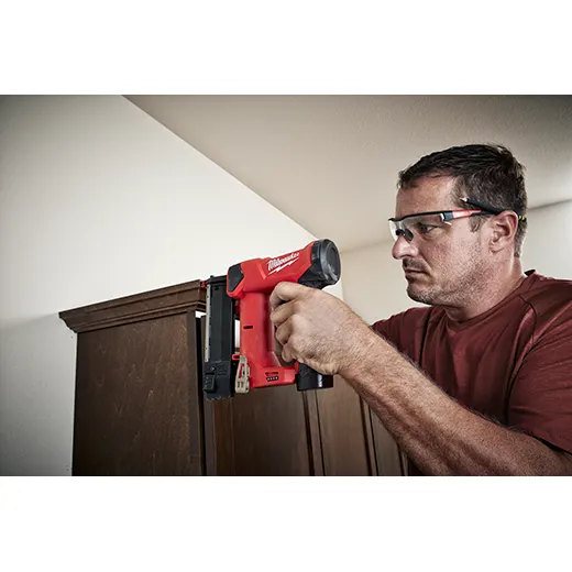 Milwaukee 2540-21 M12 23 Gauge Pin Nailer Kit