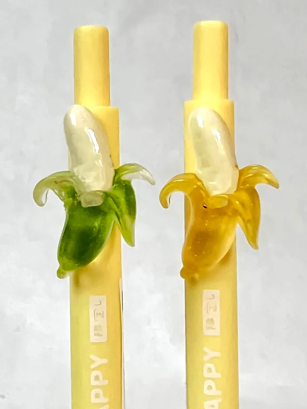 X 22532 BANANA RETRACTABLE GEL PEN-DISCONTINUED