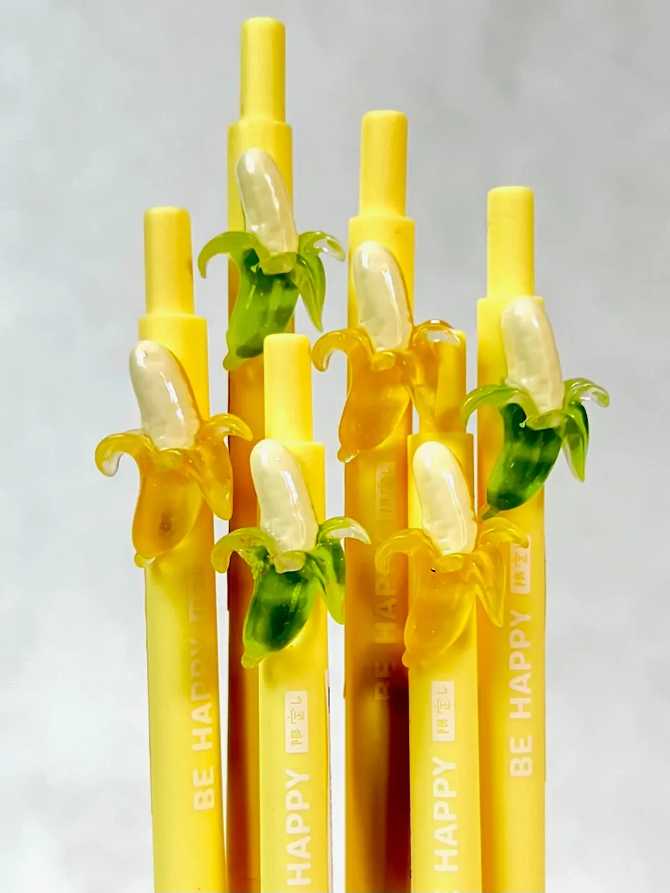 X 22532 BANANA RETRACTABLE GEL PEN-DISCONTINUED